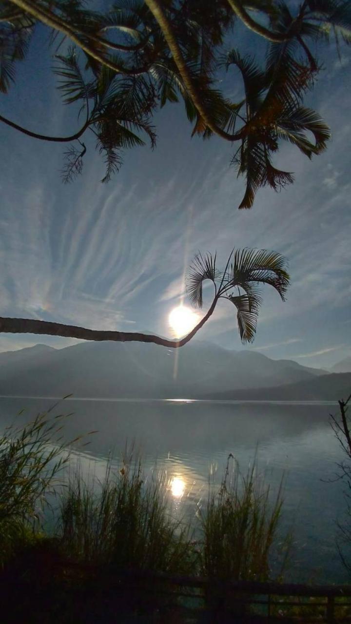 Sun Moon Lake Friday Inn Guest House Jücsi Kültér fotó